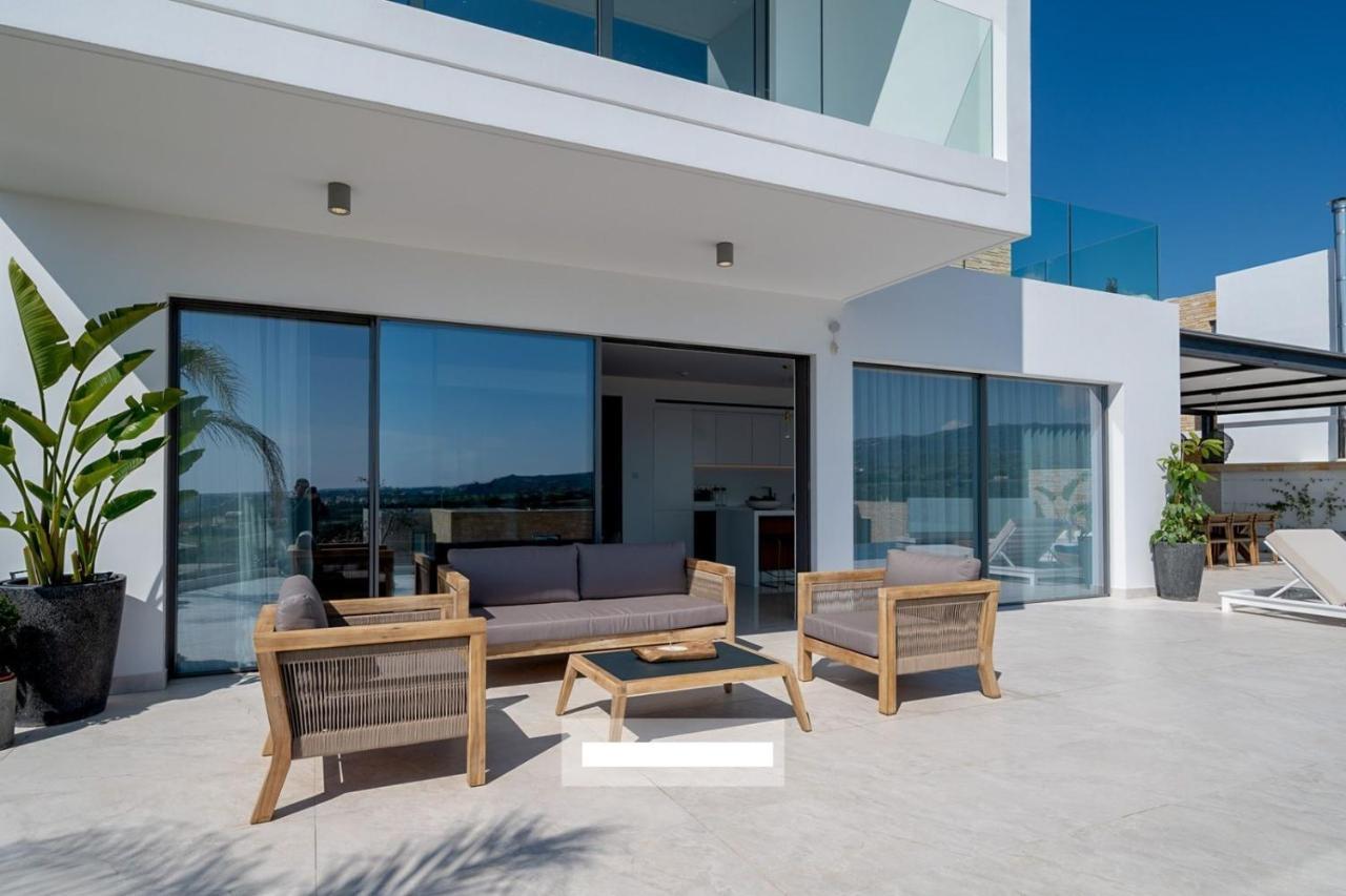 Golden Shore Paphos Exterior foto